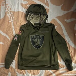 Salute to service 2022 Raiders Hoodie